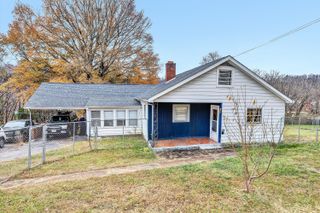 1414 DANIELS CREEK RD, Collinsville, VA 24078