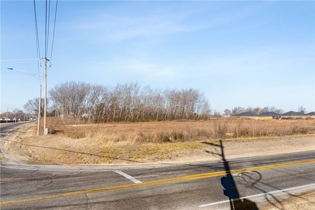 5.09 AC Hwy 16 & E Kenwood Street, Siloam Springs, AR 72761