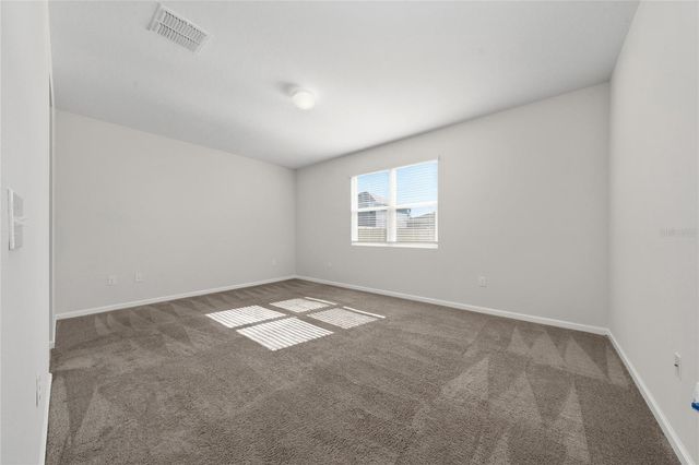 689 MEADOW POINTE DR, Haines City, FL 33844