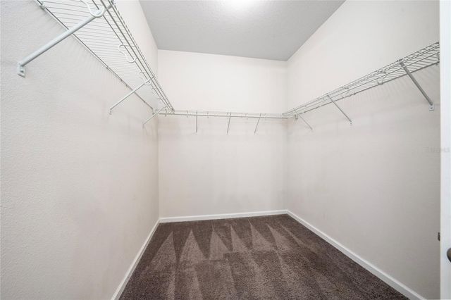 689 MEADOW POINTE DR, Haines City, FL 33844