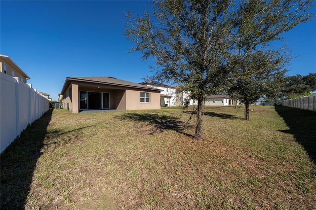 689 MEADOW POINTE DR, Haines City, FL 33844