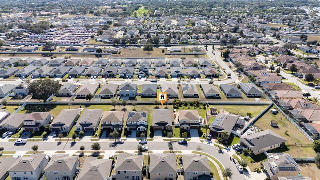 689 MEADOW POINTE DR, Haines City, FL 33844