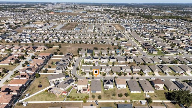 689 MEADOW POINTE DR, Haines City, FL 33844