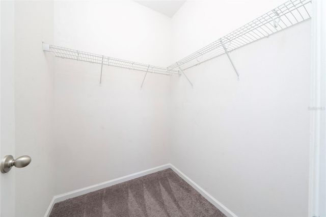 689 MEADOW POINTE DR, Haines City, FL 33844