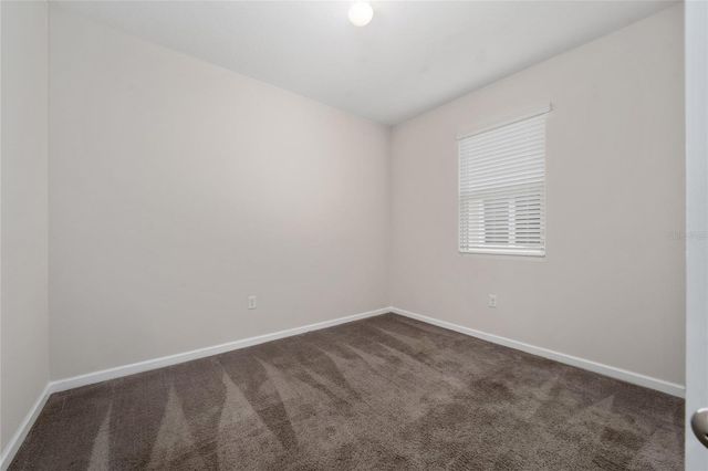 689 MEADOW POINTE DR, Haines City, FL 33844