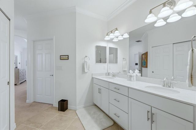 7412 DIVOT LOOP 7412, Bradenton, FL 34202