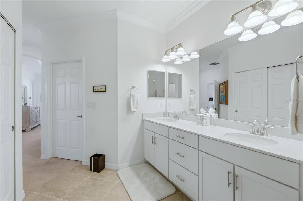 Image 25 of property listing at 7412 DIVOT LOOP 7412, Bradenton, FL 34202