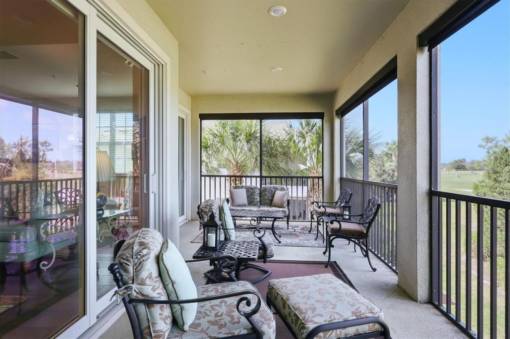 Image 33 of property listing at 7412 DIVOT LOOP 7412, Bradenton, FL 34202