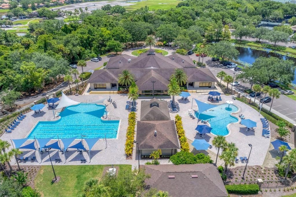 Image 50 of property listing at 7412 DIVOT LOOP 7412, Bradenton, FL 34202