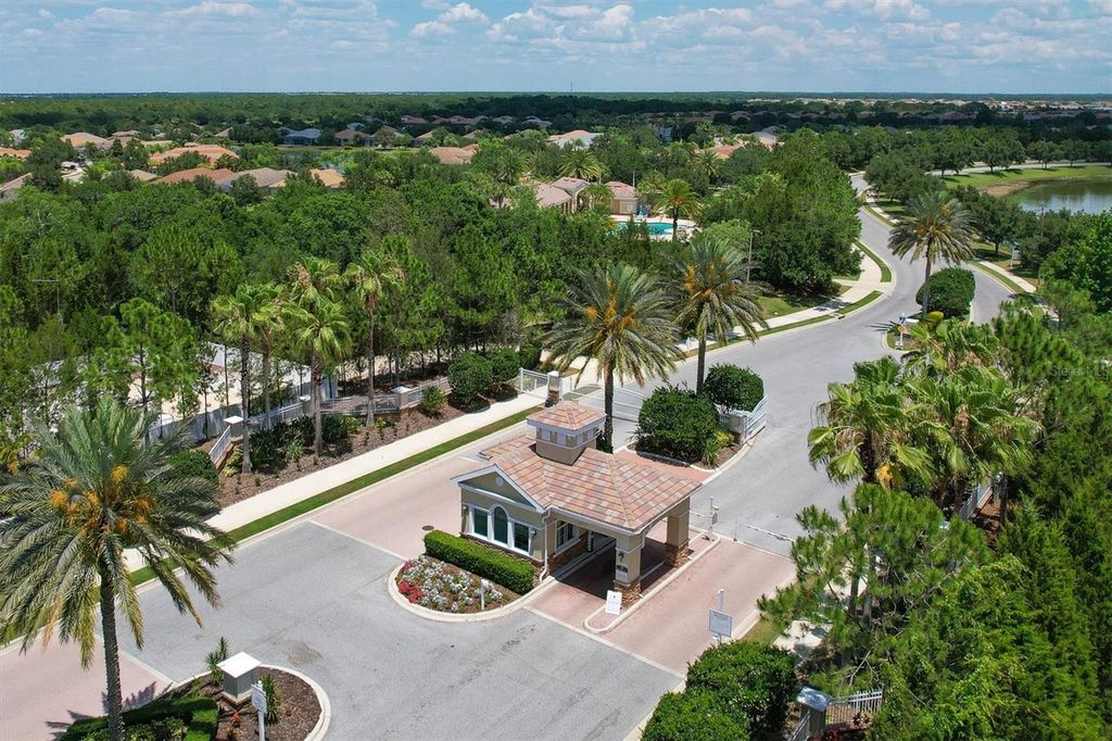 Image 57 of property listing at 7412 DIVOT LOOP 7412, Bradenton, FL 34202