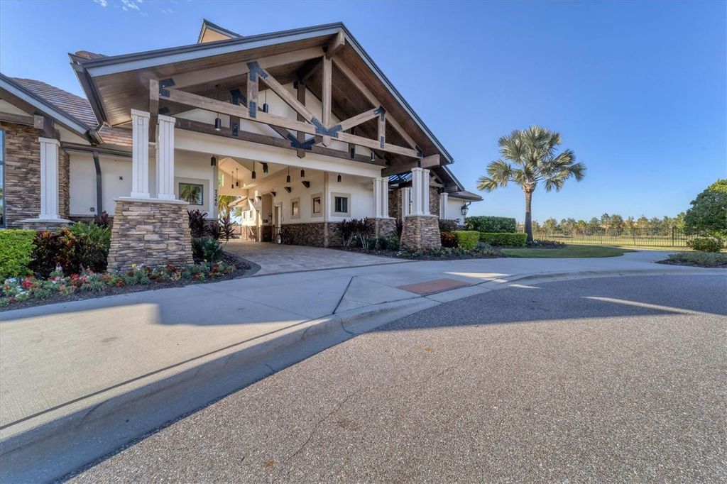Image 62 of property listing at 7412 DIVOT LOOP 7412, Bradenton, FL 34202