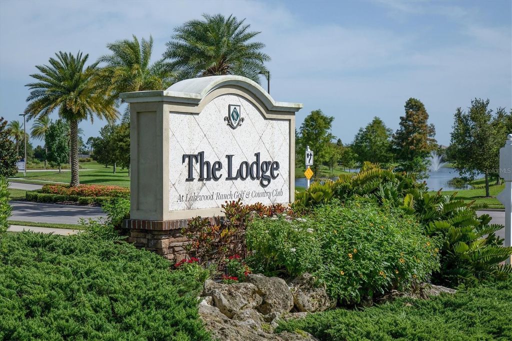 Image 63 of property listing at 7412 DIVOT LOOP 7412, Bradenton, FL 34202