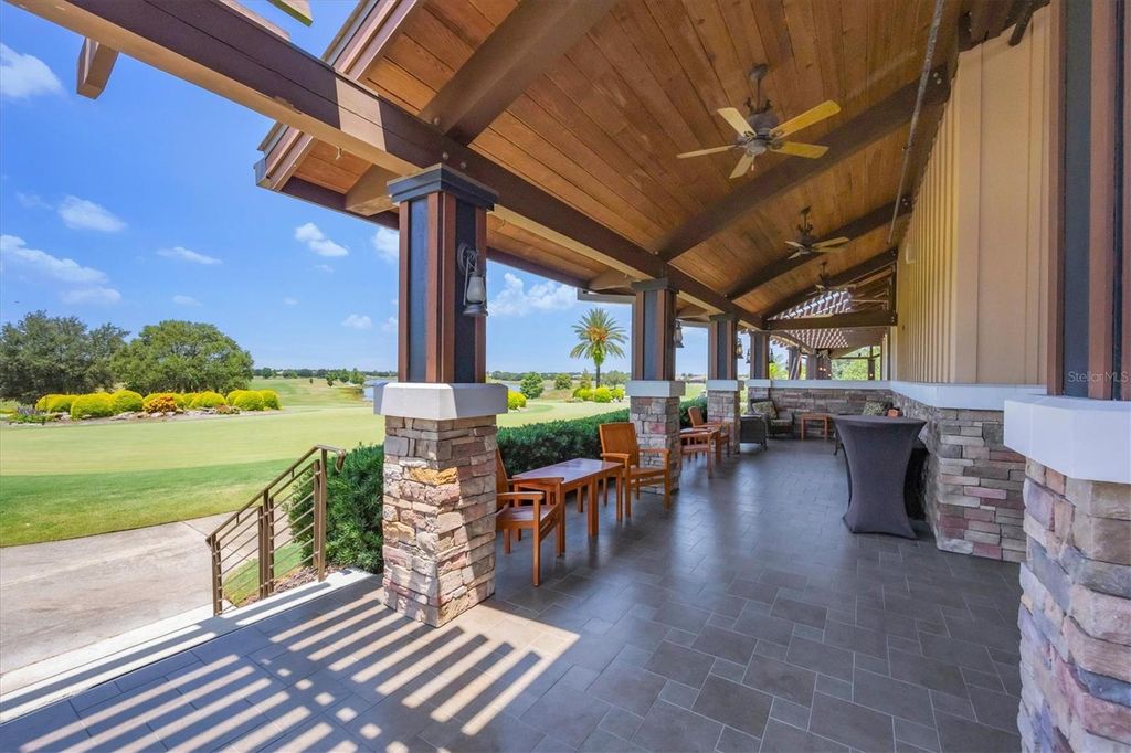 Image 69 of property listing at 7412 DIVOT LOOP 7412, Bradenton, FL 34202