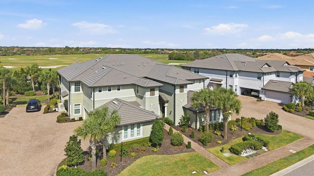 Image 78 of property listing at 7412 DIVOT LOOP 7412, Bradenton, FL 34202