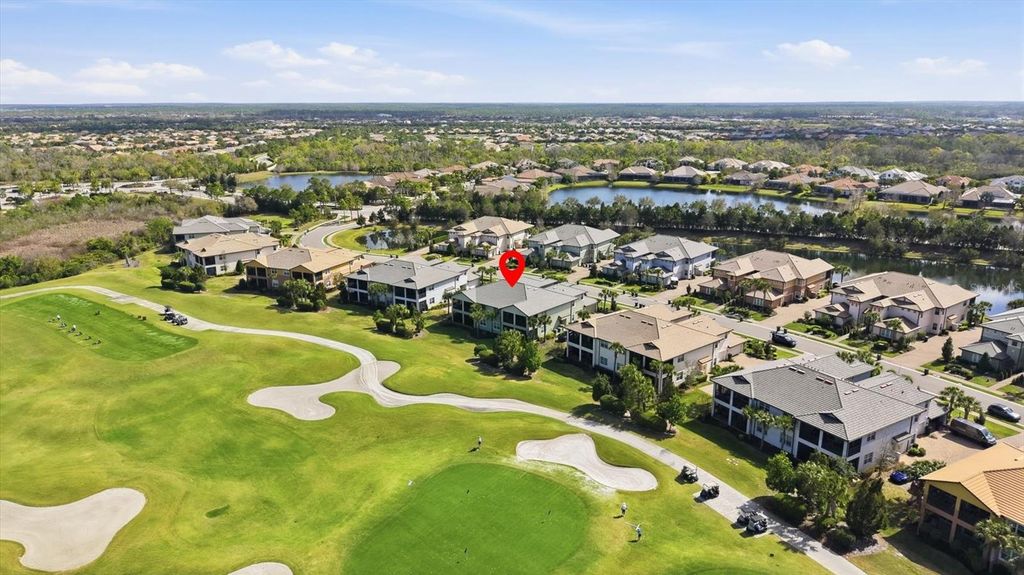 Image 85 of property listing at 7412 DIVOT LOOP 7412, Bradenton, FL 34202