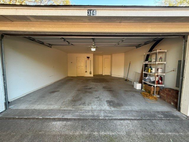 314 Bryant Lane, Cedar Hill, TX 75104