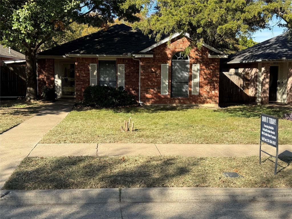 314 Bryant Lane, Cedar Hill, TX 75104