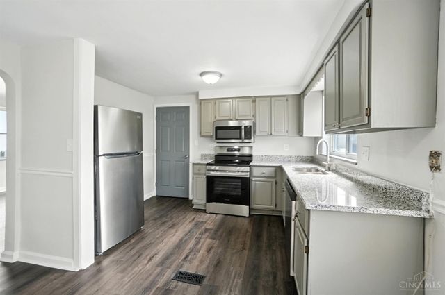 20 Clark Road, Reading, OH 45215