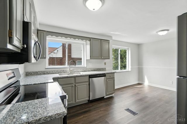 20 Clark Road, Reading, OH 45215