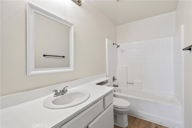 16377 Lakeshore 2C, Lake Elsinore, CA 92530