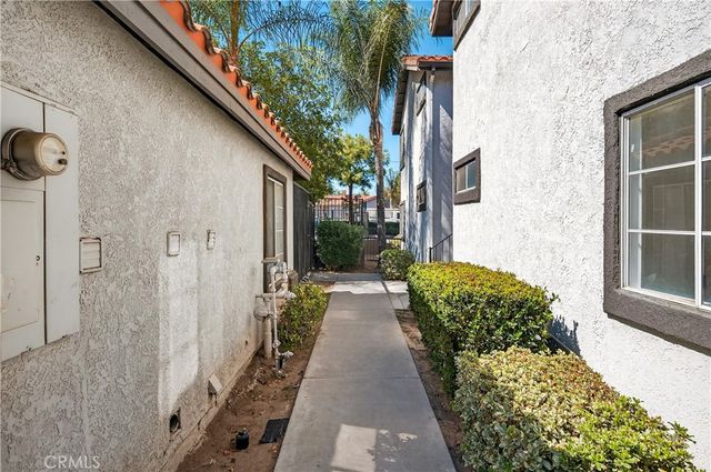 16377 Lakeshore 2C, Lake Elsinore, CA 92530