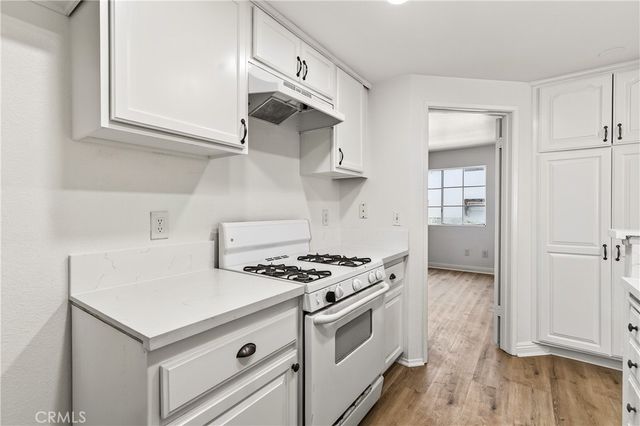 16377 Lakeshore 2C, Lake Elsinore, CA 92530