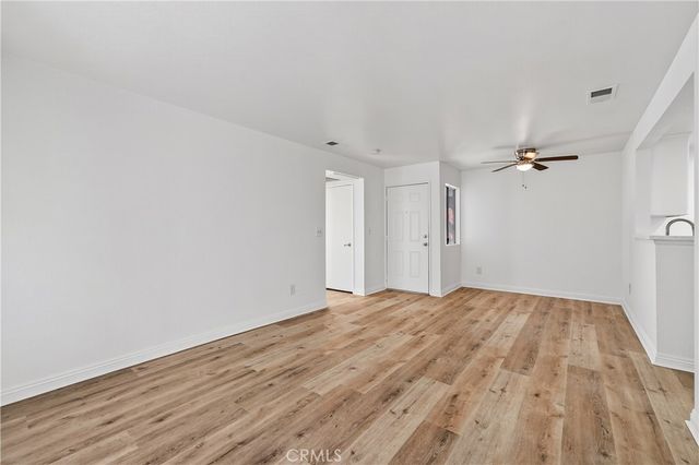 16377 Lakeshore 2C, Lake Elsinore, CA 92530