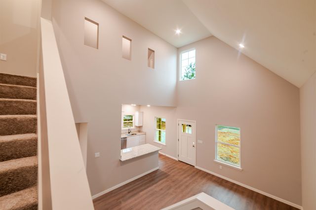 1007 N Rodeo St, Gladewater, TX 75647