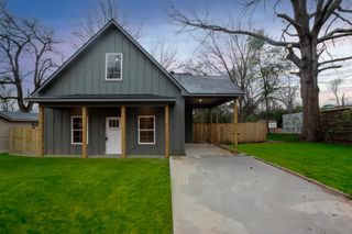 1007 N Rodeo St, Gladewater, TX 75647