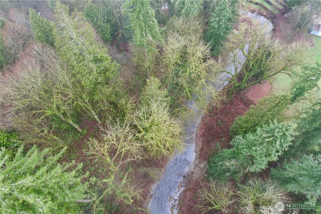 2037 Delameter Road, Castle Rock, WA 98611