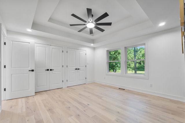 14463 W Hickory Avenue, Lemont, IL 60439