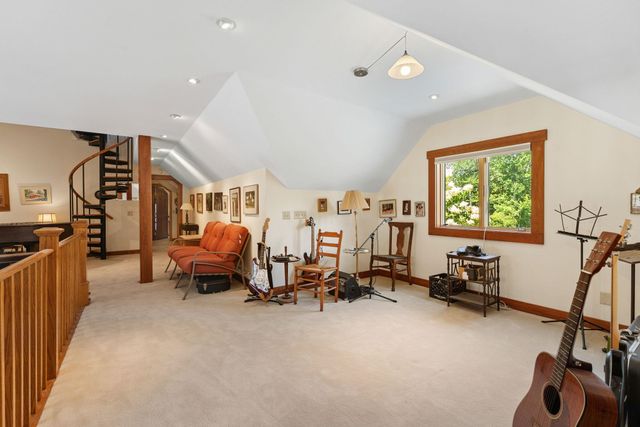 73 Laber Road, Bridgewater, VT 05035