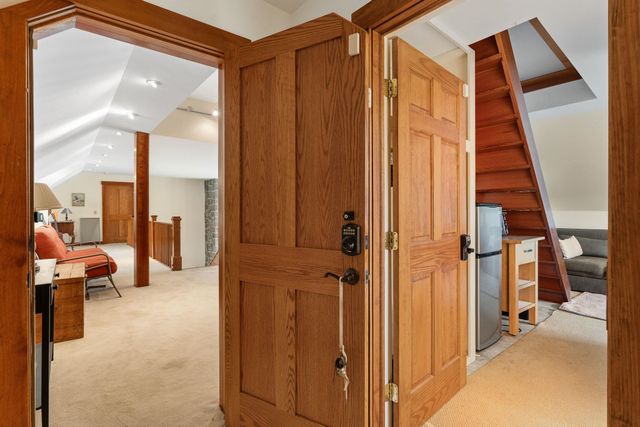 73 Laber Road, Bridgewater, VT 05035