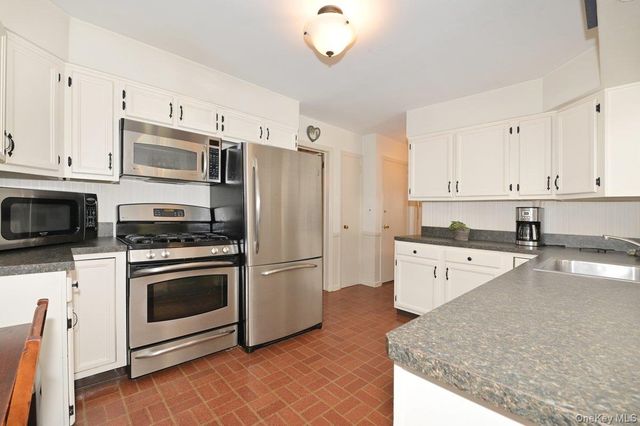 146 Kildare Road, Garden City, NY 11530