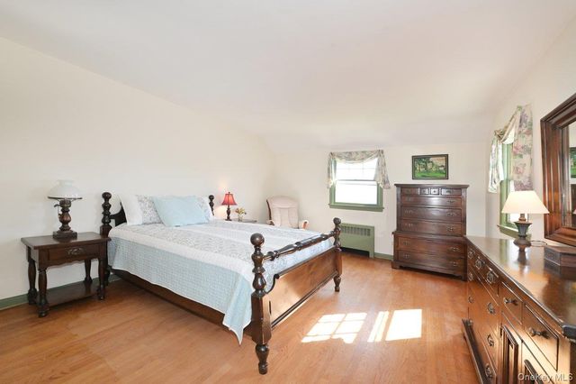 146 Kildare Road, Garden City, NY 11530