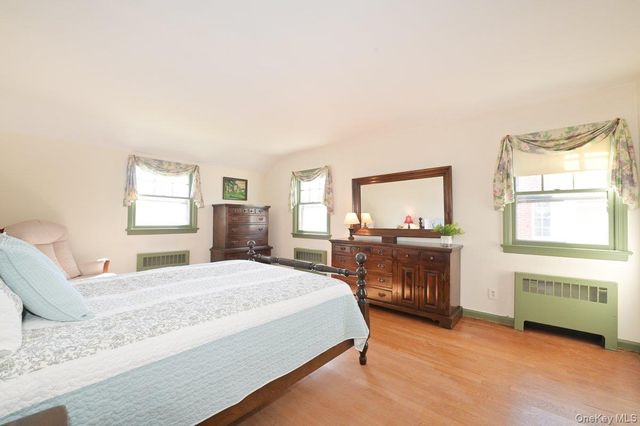 146 Kildare Road, Garden City, NY 11530