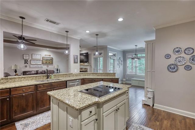 2133 Braswell Lane, Loganville, GA 30052