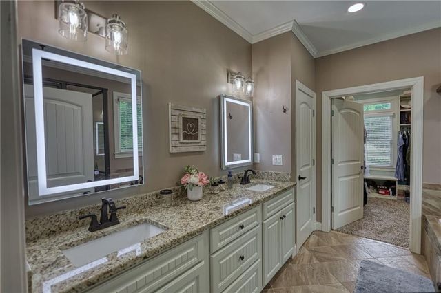 2133 Braswell Lane, Loganville, GA 30052