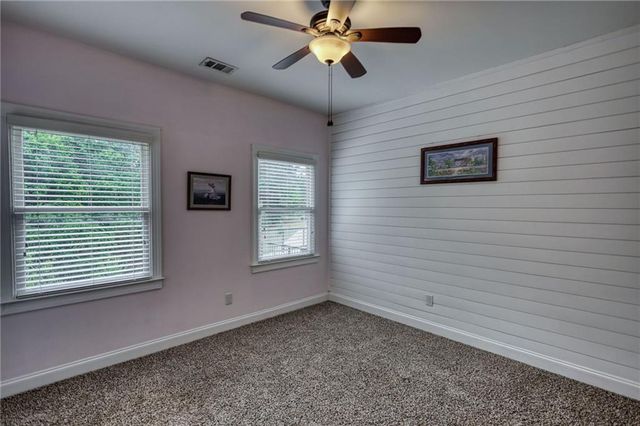 2133 Braswell Lane, Loganville, GA 30052
