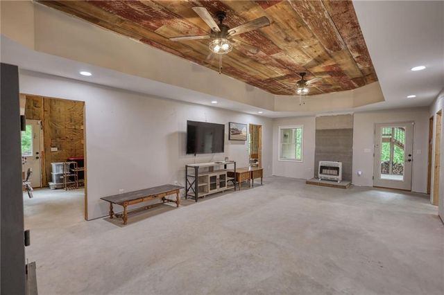 2133 Braswell Lane, Loganville, GA 30052