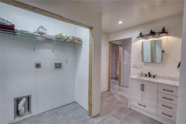 2133 Braswell Lane, Loganville, GA 30052