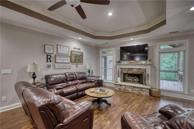 2133 Braswell Lane, Loganville, GA 30052