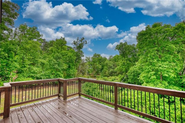 2133 Braswell Lane, Loganville, GA 30052