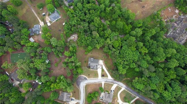 2133 Braswell Lane, Loganville, GA 30052