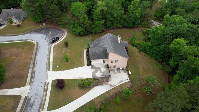 2133 Braswell Lane, Loganville, GA 30052