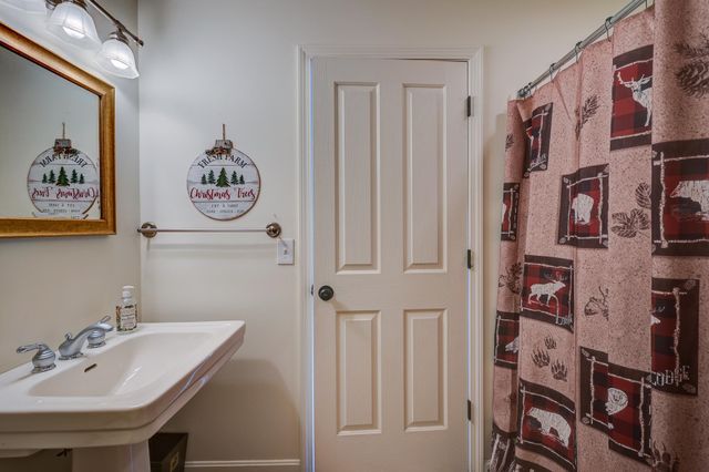 12 McCormack Lane, Eaton, NH 03832