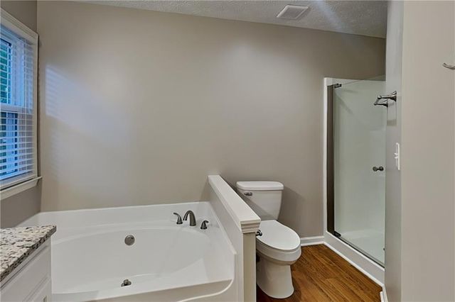 600 Glendale Forest Drive, Woodstock, GA 30189