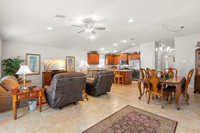 16114 VINE CLIFF AVENUE, Hudson, FL 34667