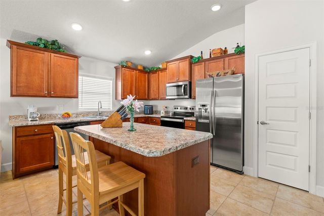 16114 VINE CLIFF AVENUE, Hudson, FL 34667