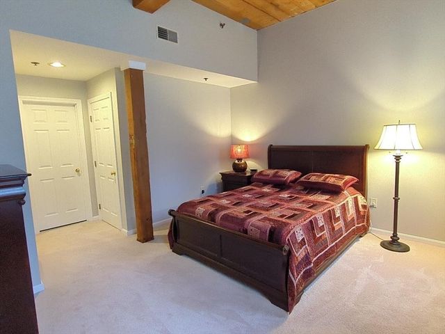 2 School 311, Lincoln, RI 02802